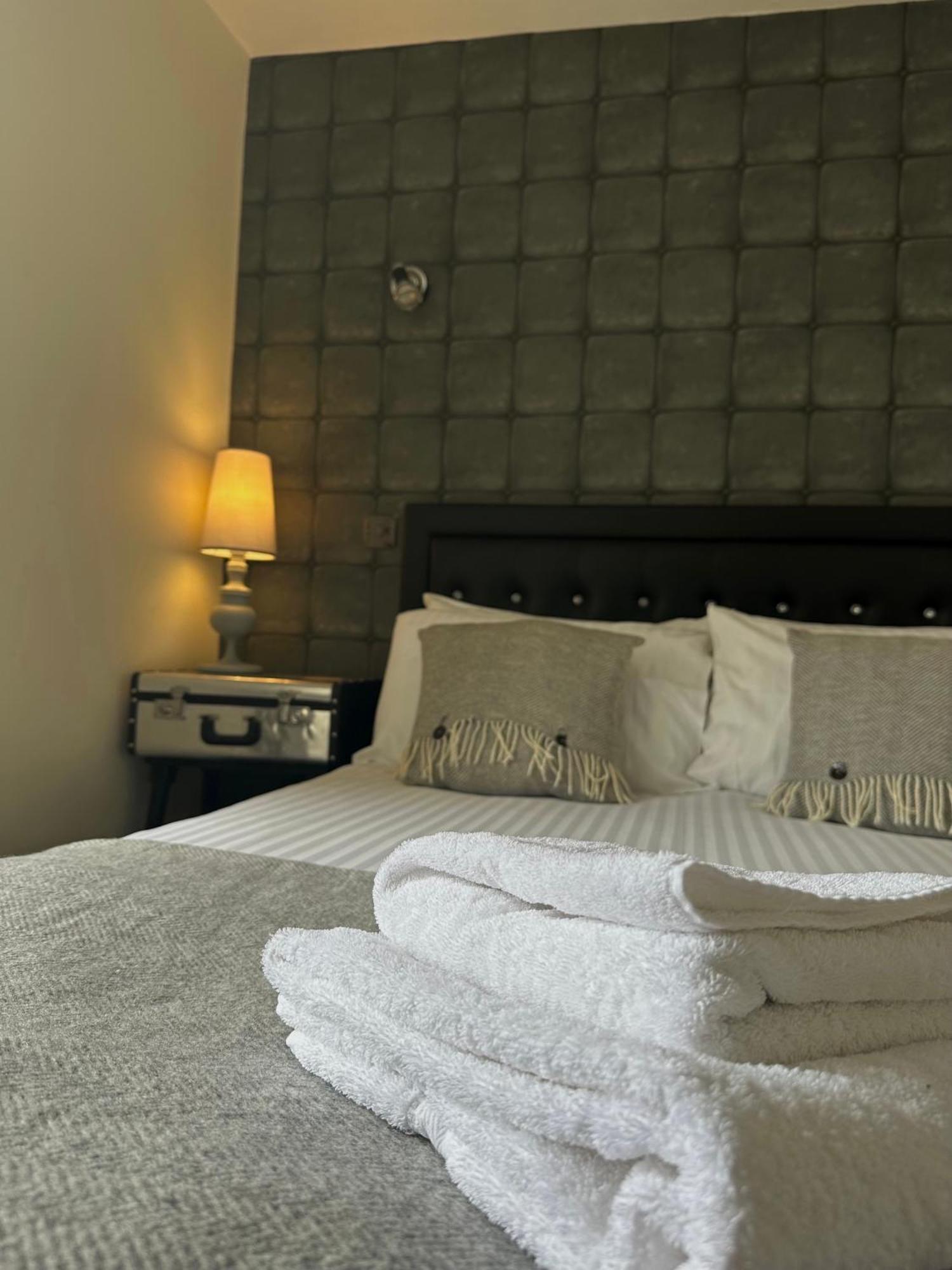 The Tobermory Hotel المظهر الخارجي الصورة