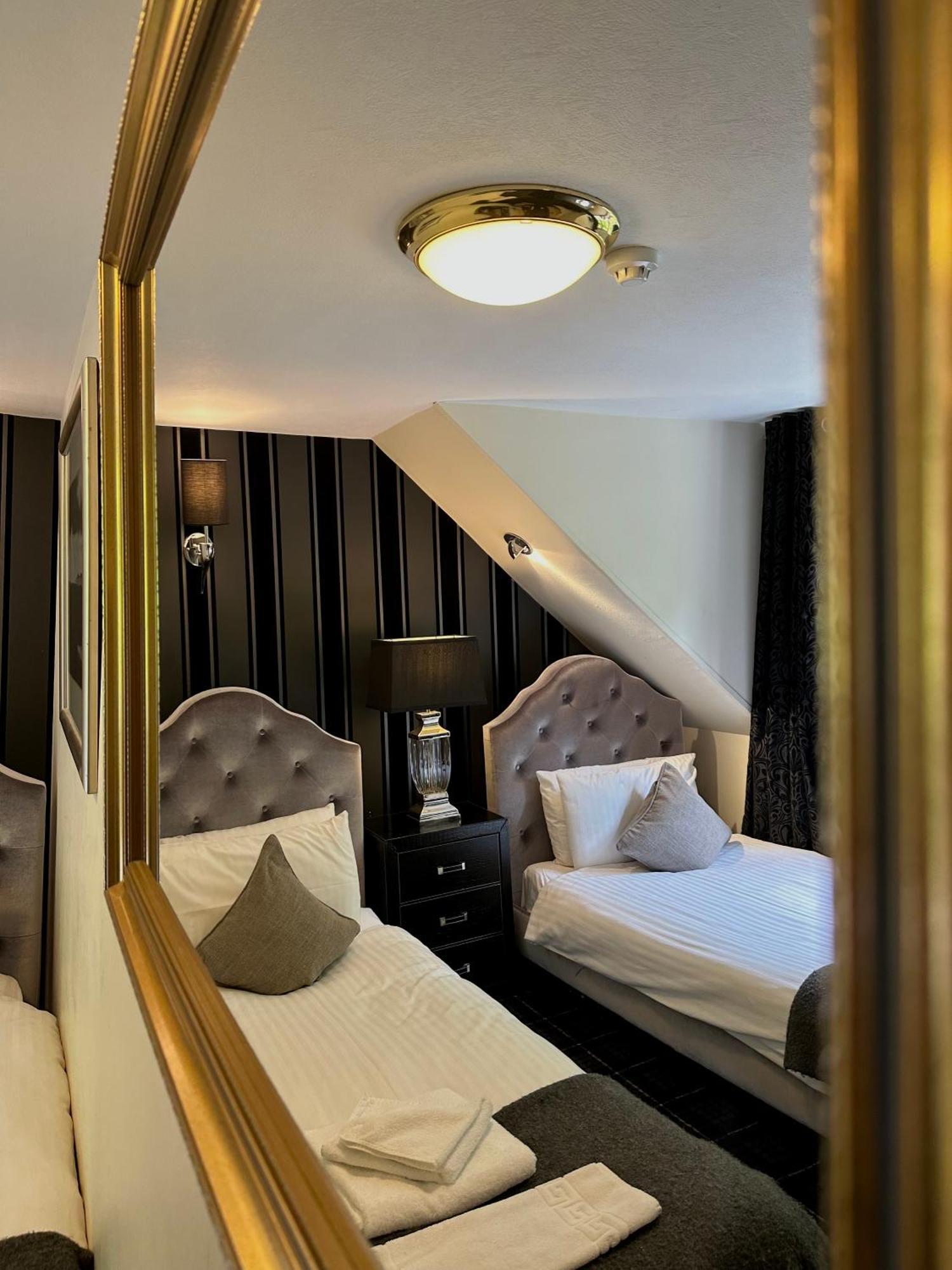 The Tobermory Hotel المظهر الخارجي الصورة