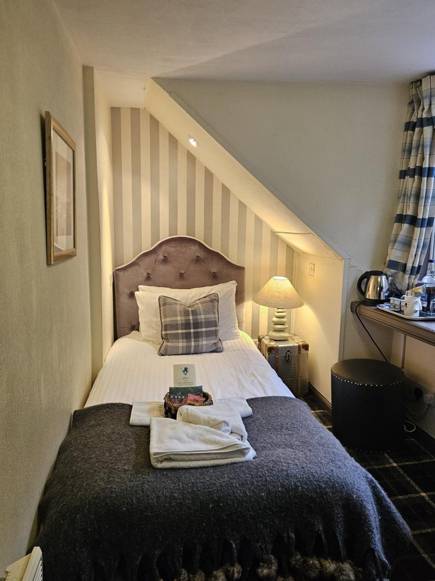 The Tobermory Hotel المظهر الخارجي الصورة